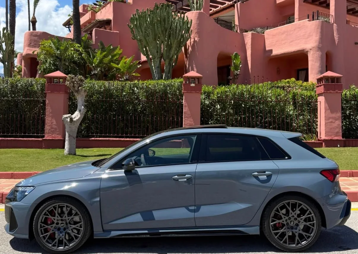 Audi RS 3, Original vehicle photo 6