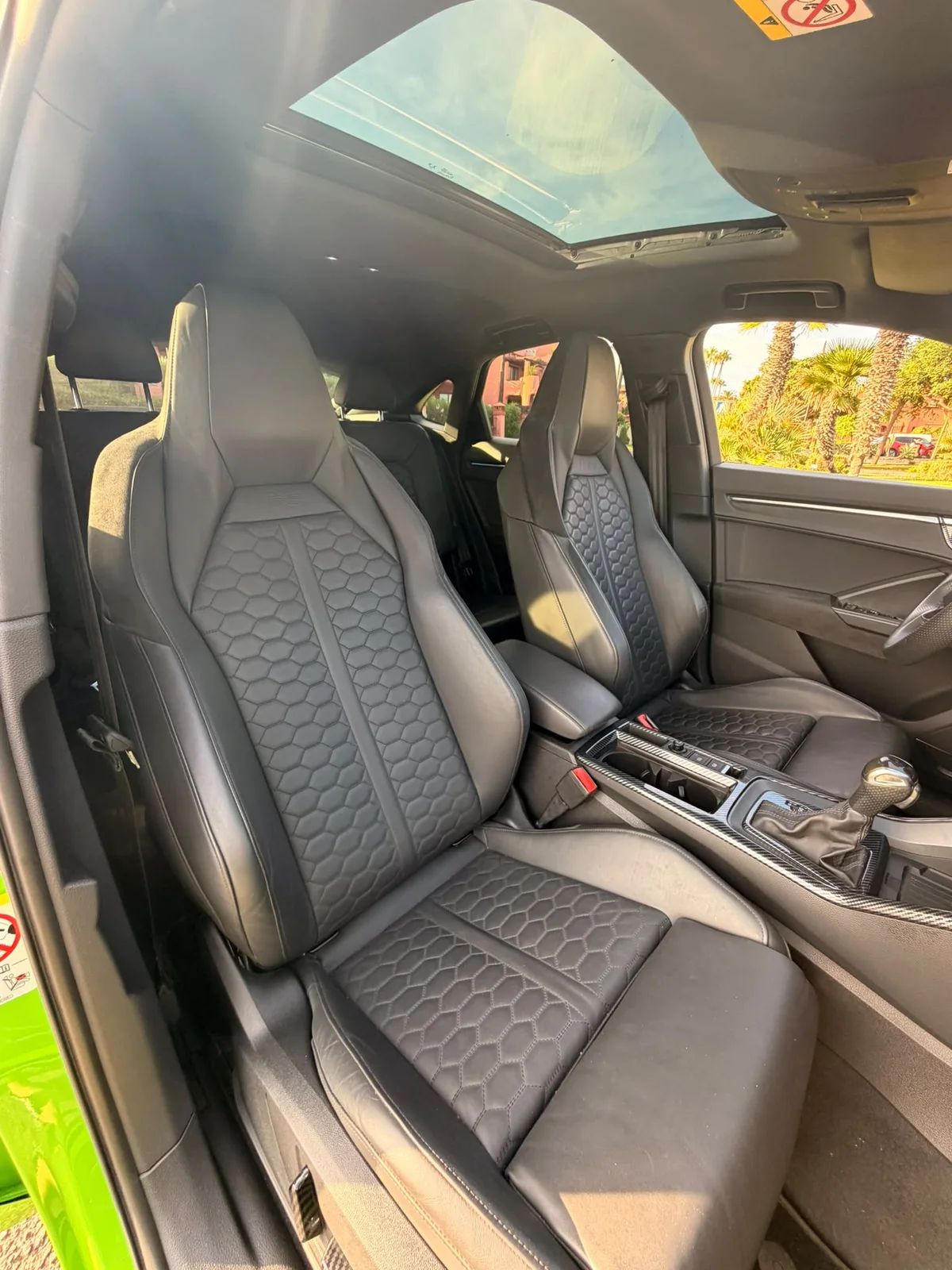 Audi RS Q3, Original vehicle photo 2