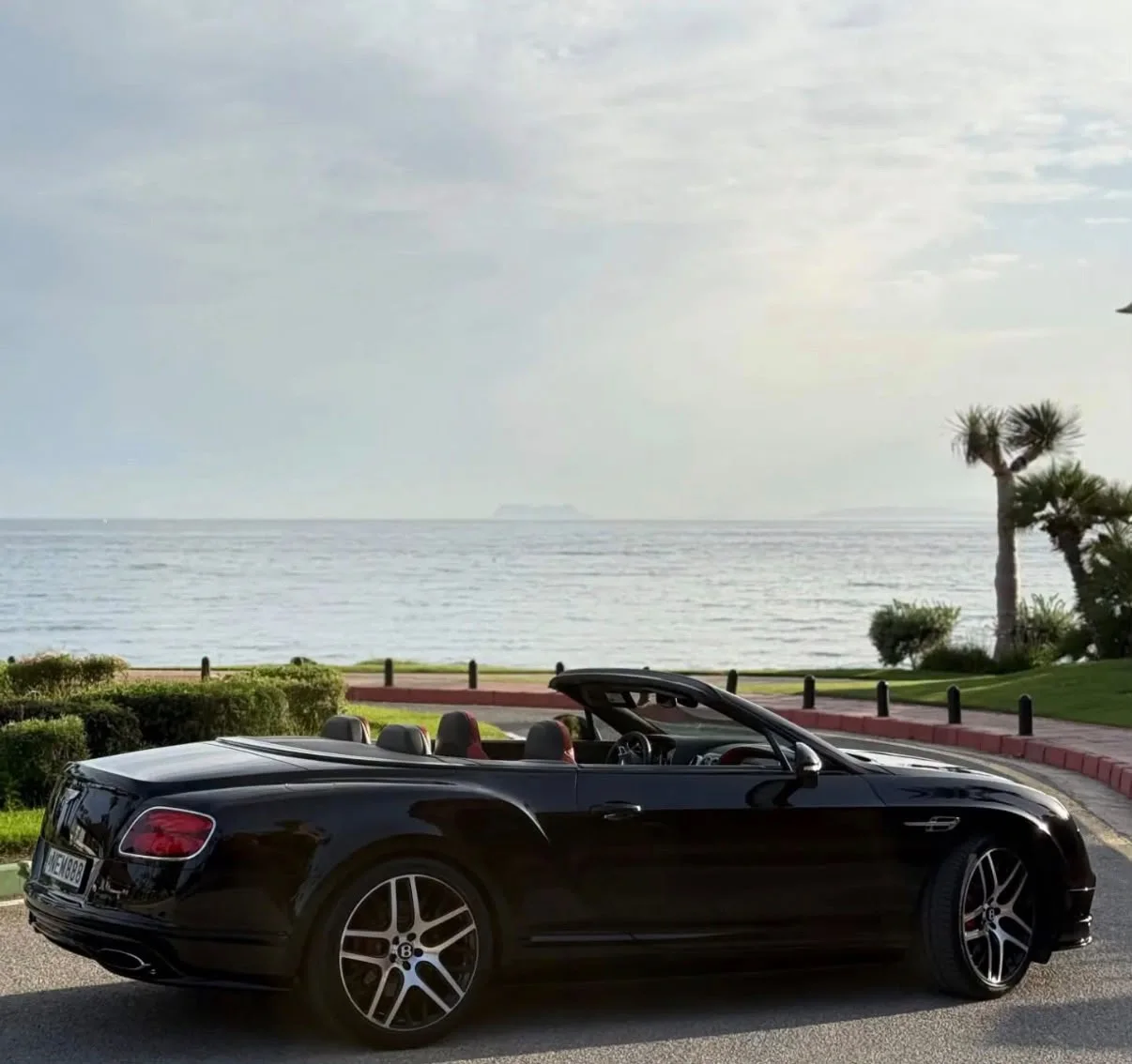 Bentley Continental GTC, Original vehicle photo 1