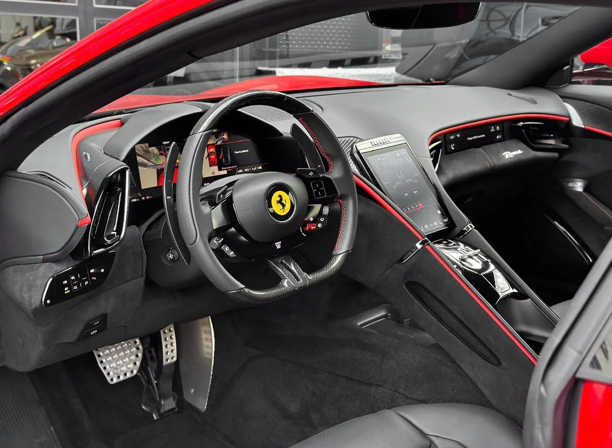 Ferrari Roma Coupé, Original vehicle photo 3