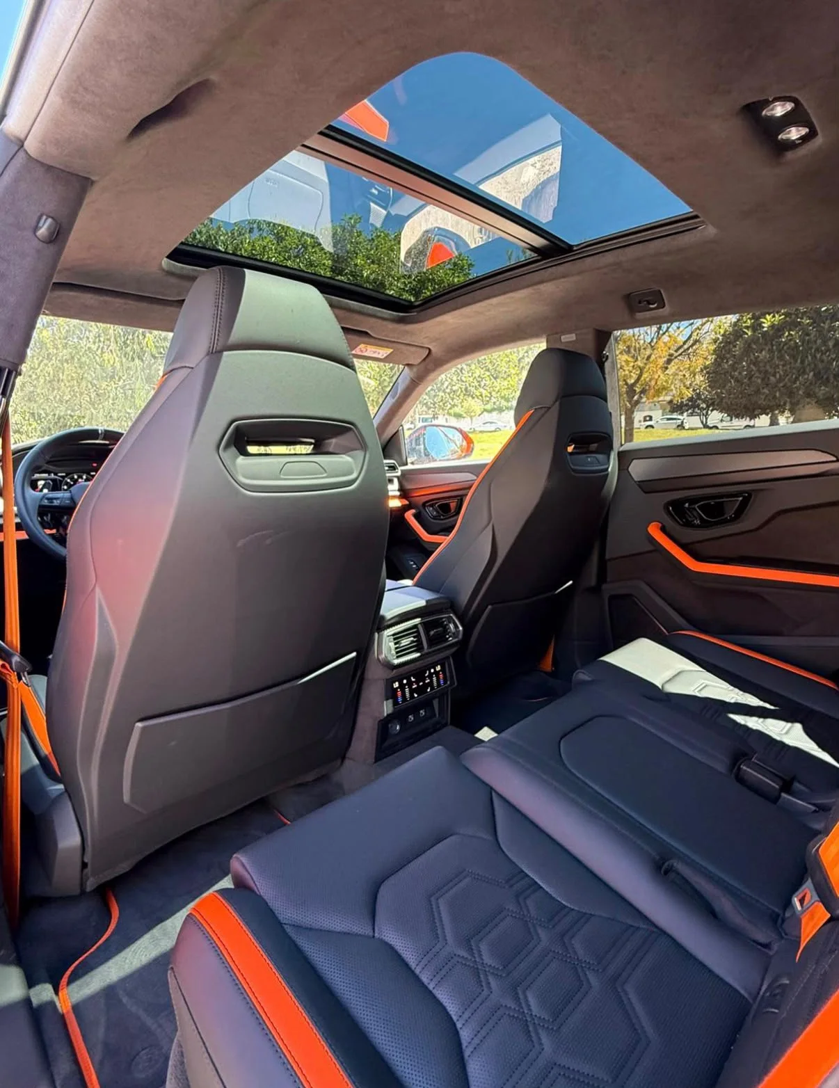 Lamborghini Urus SE, Foto original del vehículo 5
