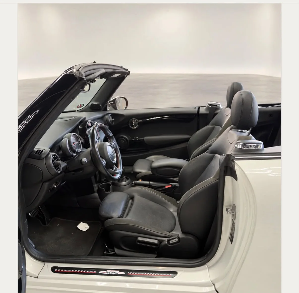 MINI John Cooper Works Convertible, Photo originale du véhicule 4