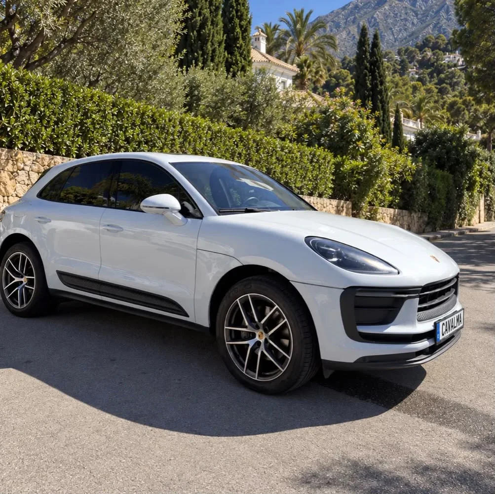 Porsche Macan, Original vehicle photo 1