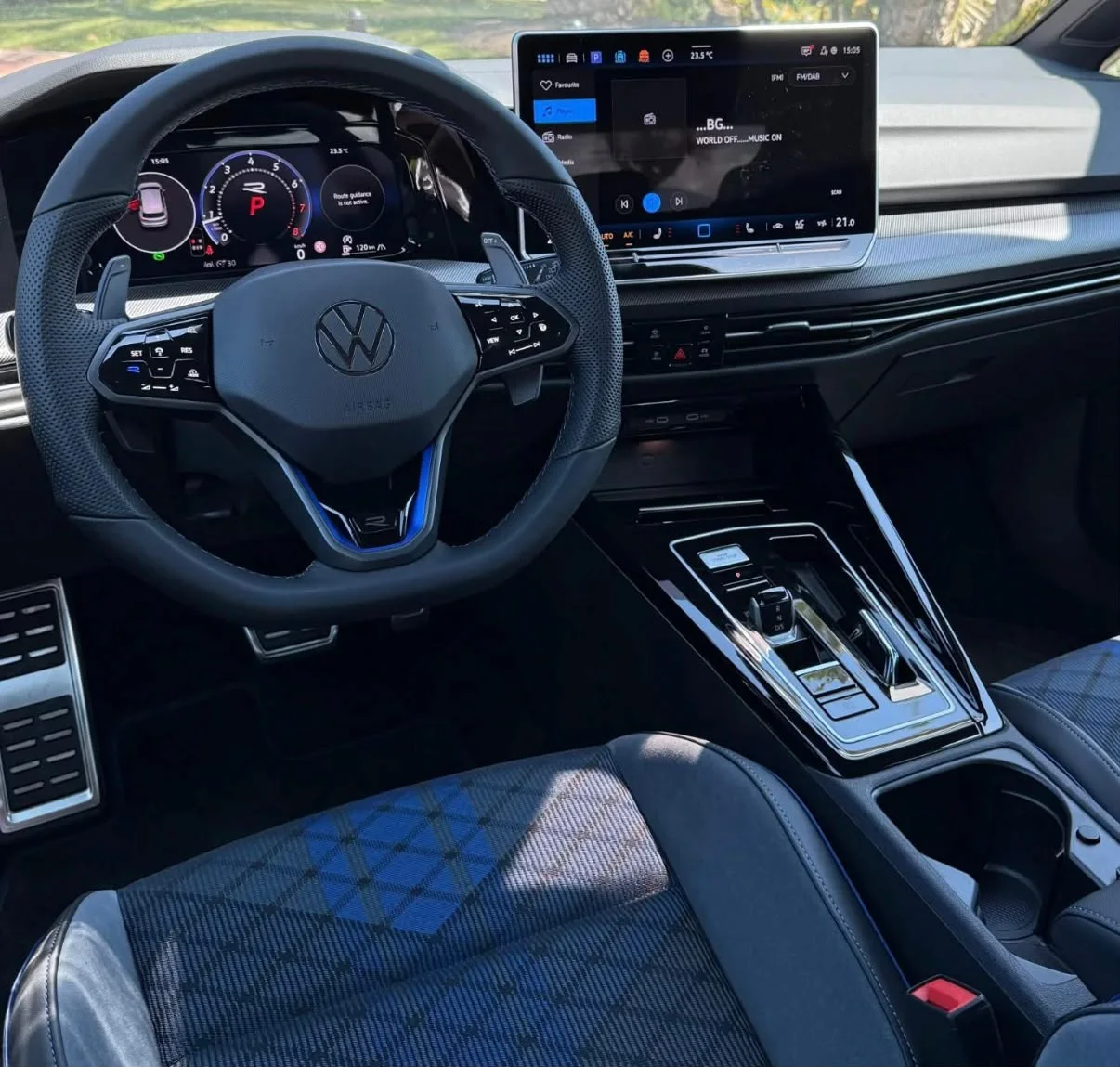 Volkswagen Golf R, Originalfoto des Fahrzeugs 5